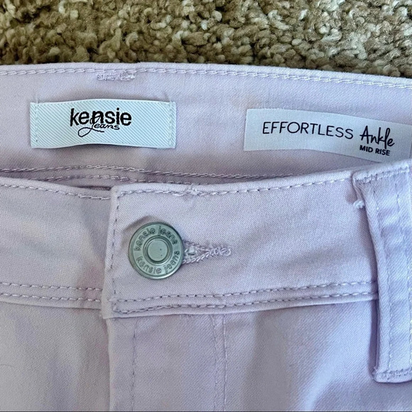 Kenzie Jeans Effortless Ankle Mid-Rise Jeans in Soft Lavender - Picture 6 of 10
